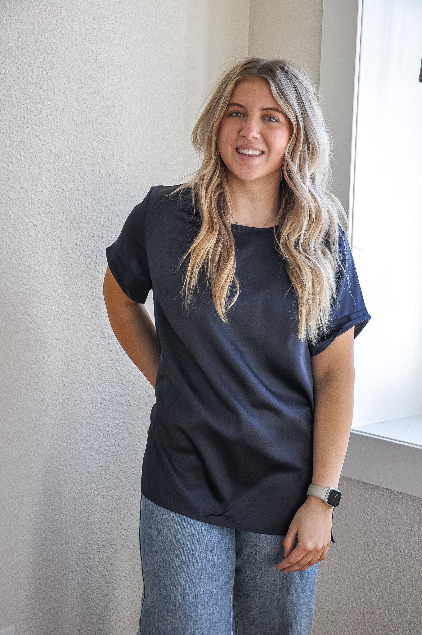BasicShortSleeveSatinBlouse_1