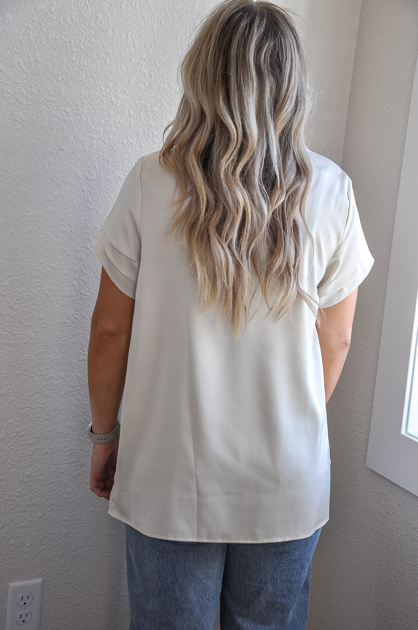 BasicShortSleeveSatinBlouse_6
