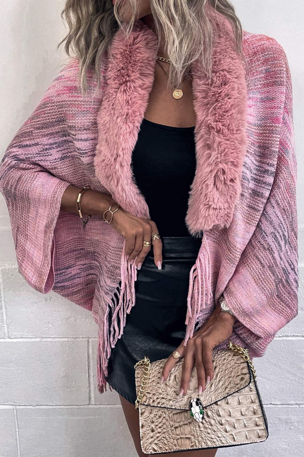 open-front-fringe-hem-poncho-240036